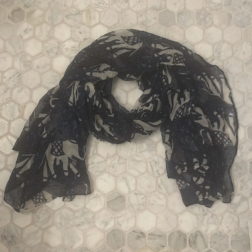 Sheer Blue and White Elephant Scarf 🧣 - Picture 8 of 14